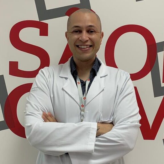 Dr. Marcus Quaresma