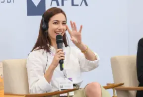 Lívia Padilha, Doutora em economia comportamental, pesquisadora do consumo de carne e host de podcasts sobre o agronegócio